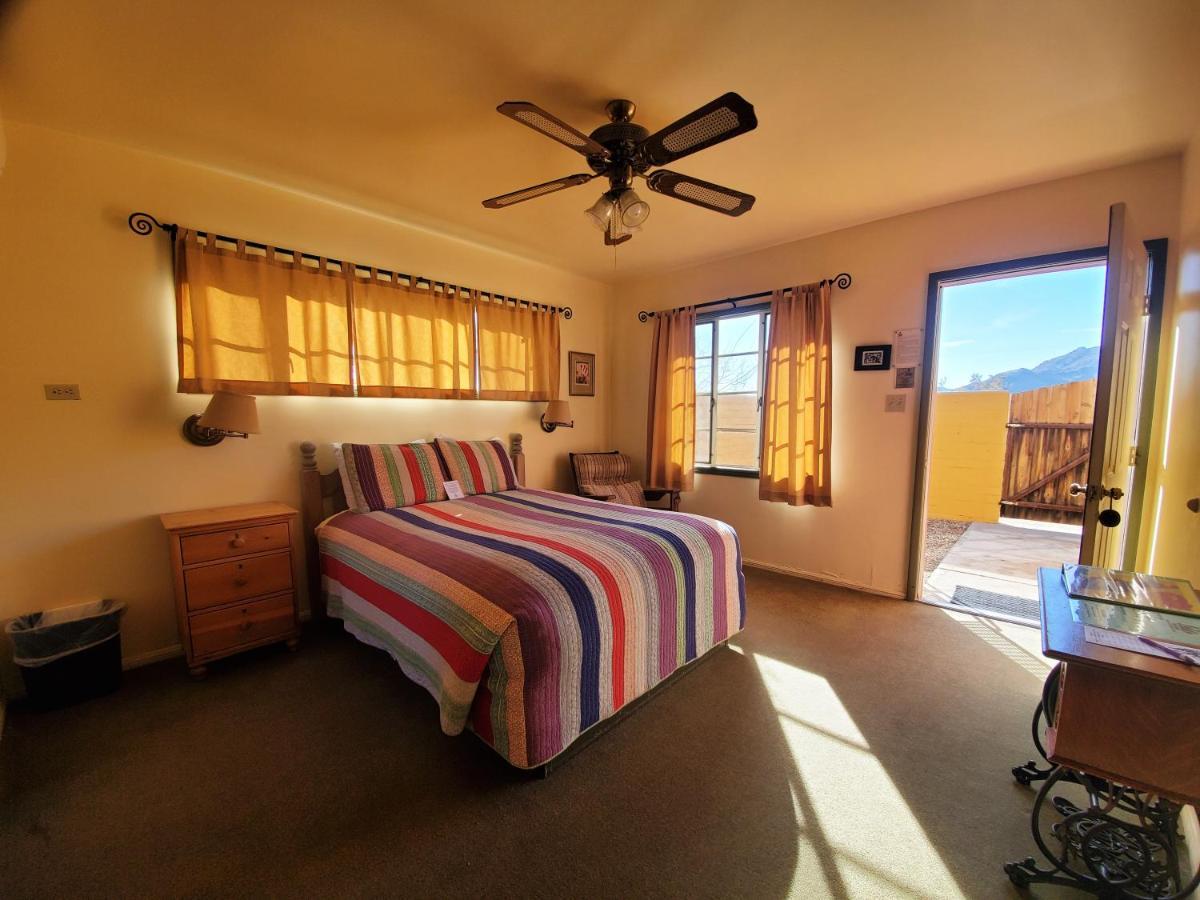29 Palms Inn Туэнтинайн-Палмс Экстерьер фото