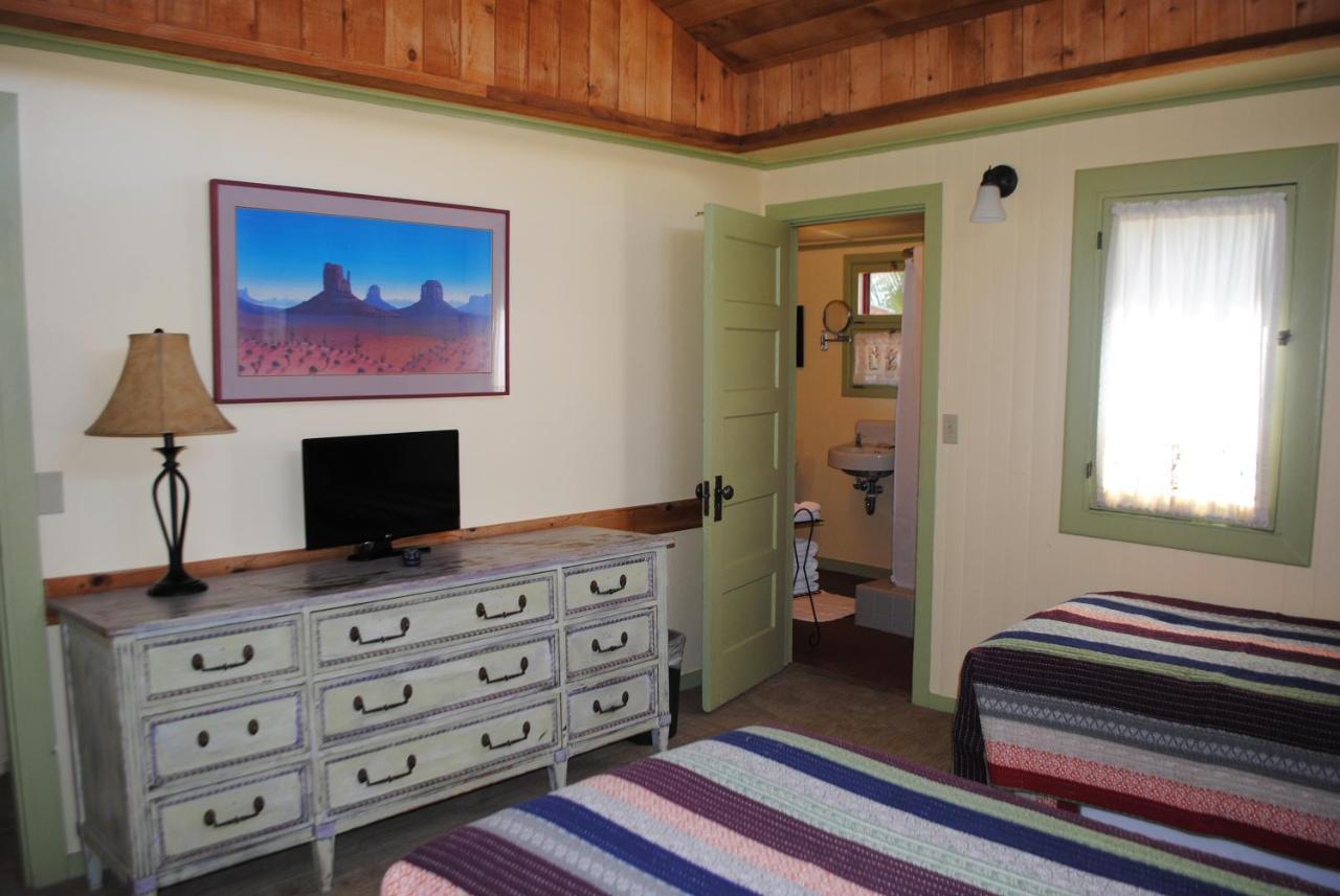 29 Palms Inn Туэнтинайн-Палмс Экстерьер фото